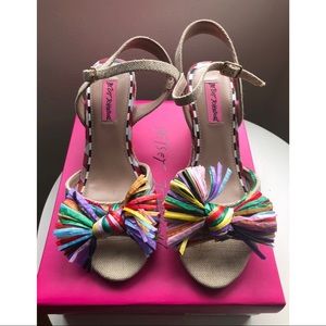 Betsey Johnson Lizzie Wedges Size 8
